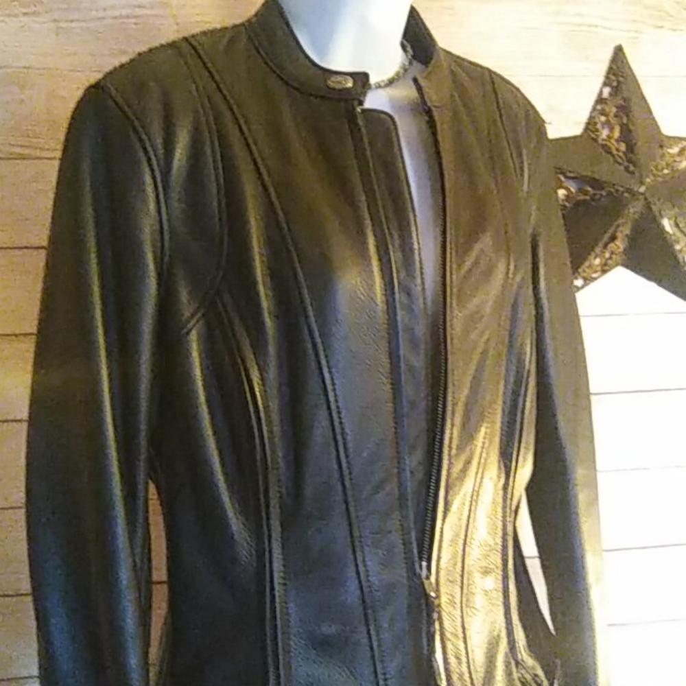 SOLD-Harley Davidson Leather Coat - Picture 4 of 15